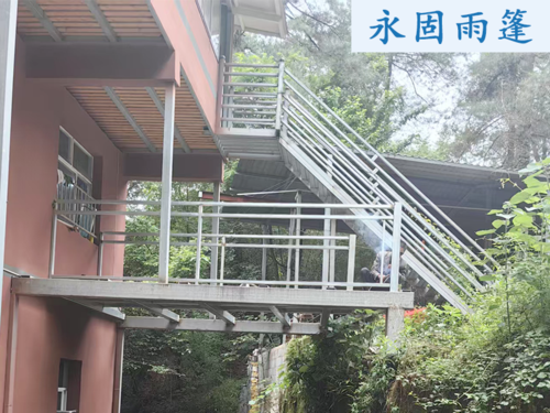 钢结构消防楼梯